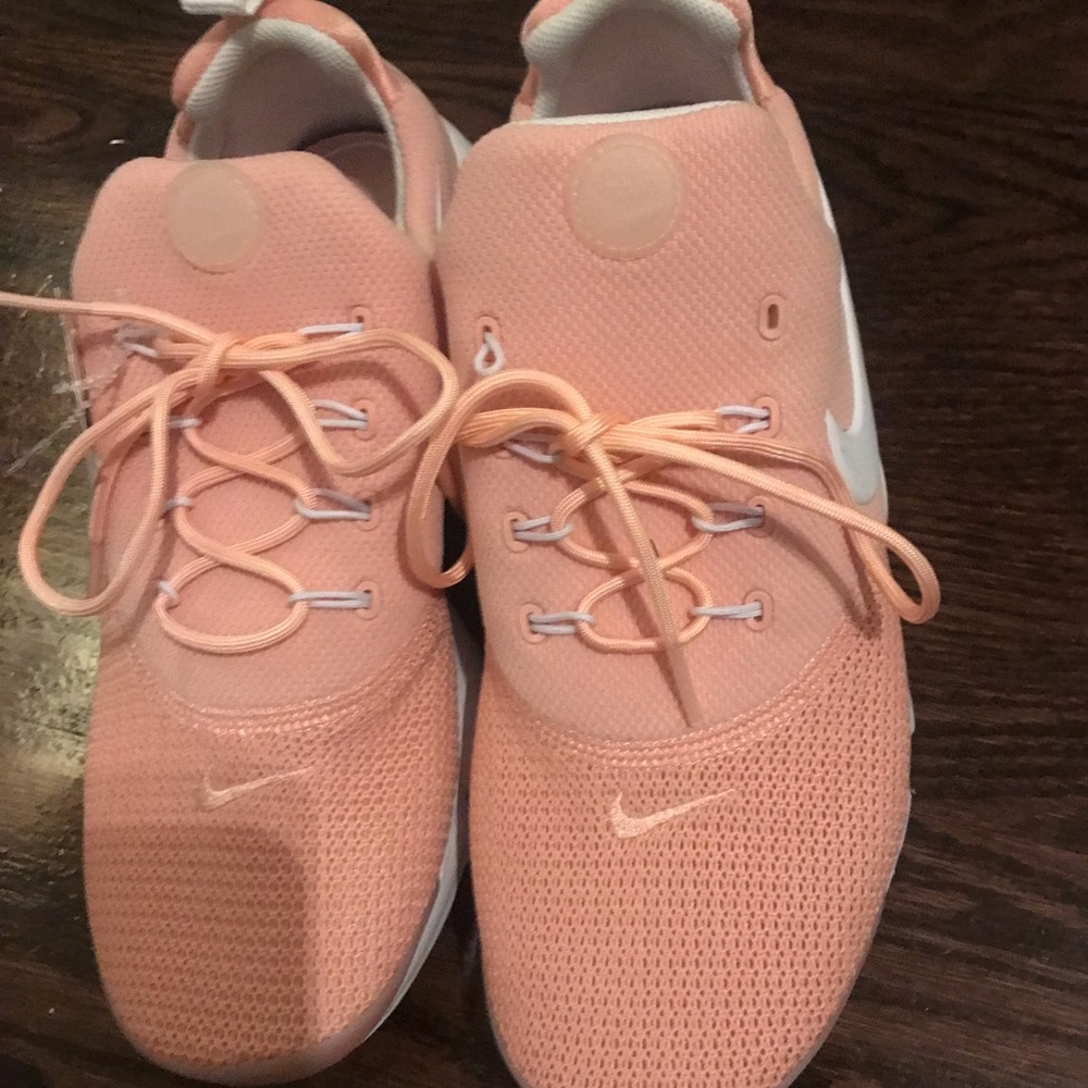 Nike | Presto Fly | Sneaker | 8 | Pink/White - Picture 4 of 6
